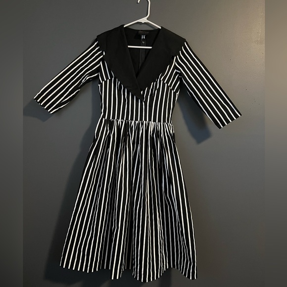 Pinup Couture Victorian Stripe Birdie Dress Extra Small XS - Picture 2 of 5
